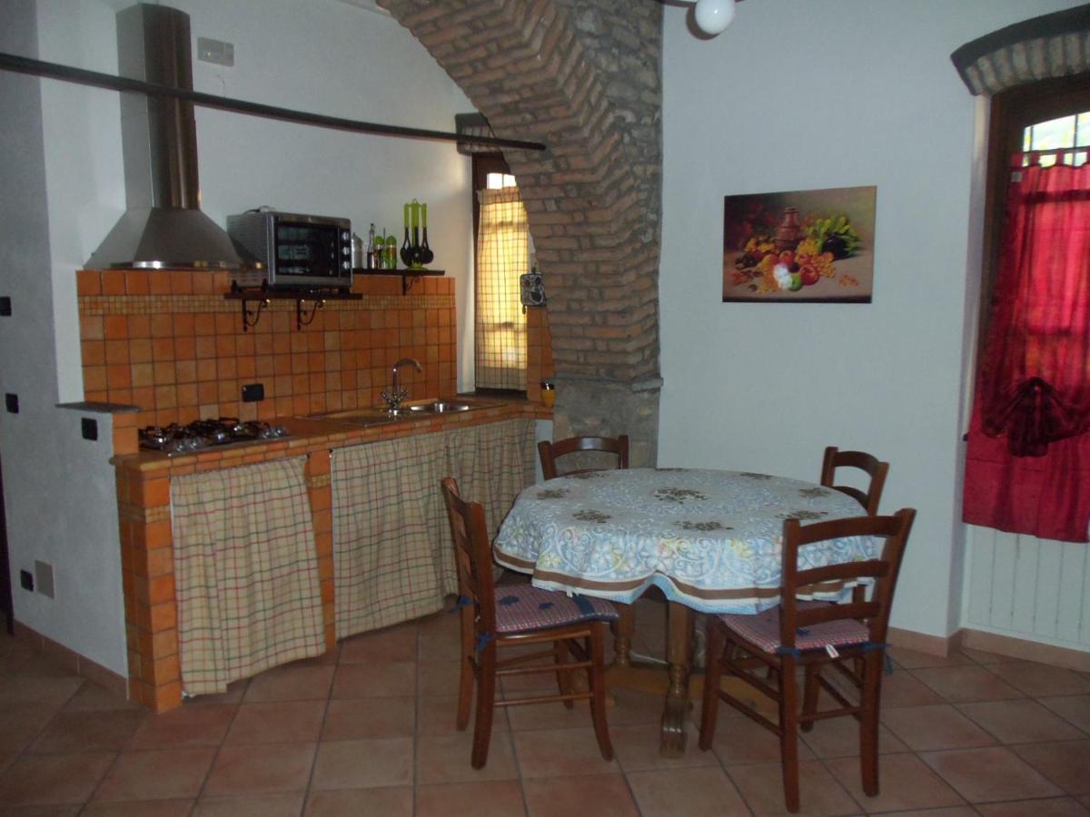 Agriturismo A Veggia Vigna Villa การ์เลนดา ภายนอก รูปภาพ