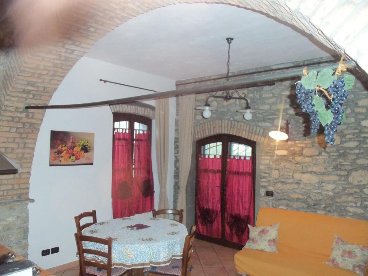 Agriturismo A Veggia Vigna Villa การ์เลนดา ภายนอก รูปภาพ