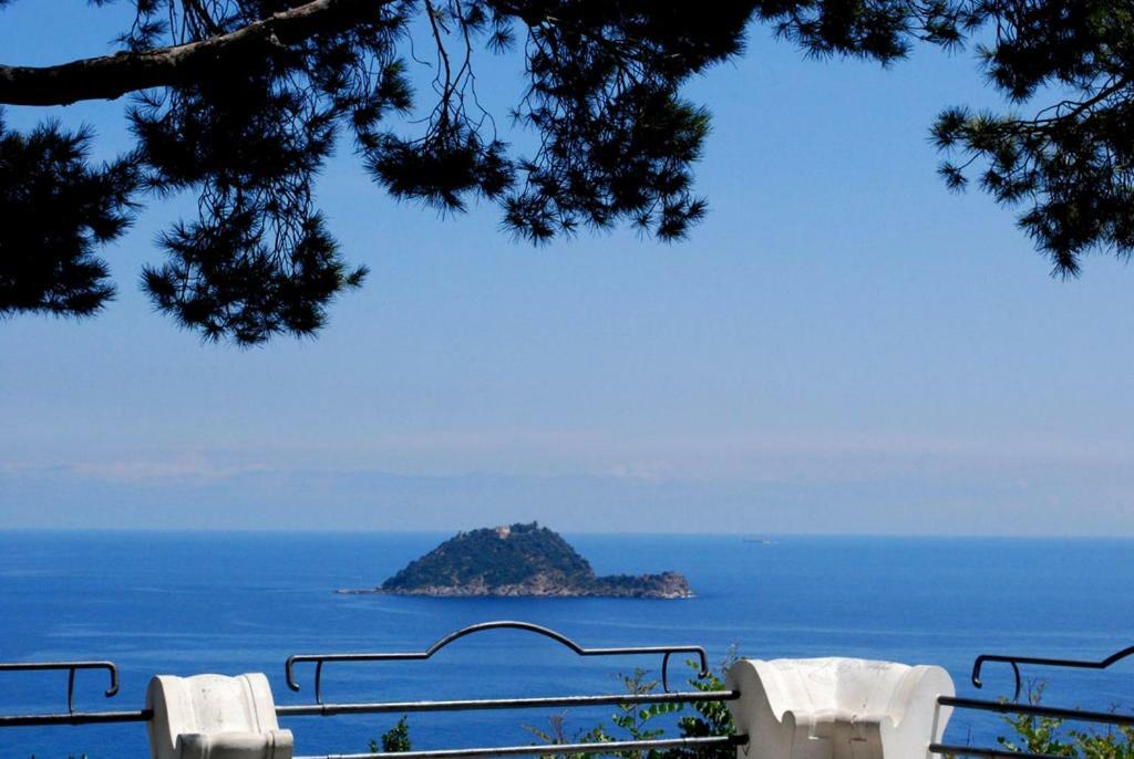 Agriturismo A Veggia Vigna Villa การ์เลนดา ภายนอก รูปภาพ